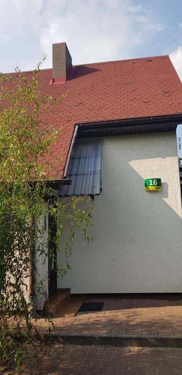 Budova, v ktorej sa farma nachádza