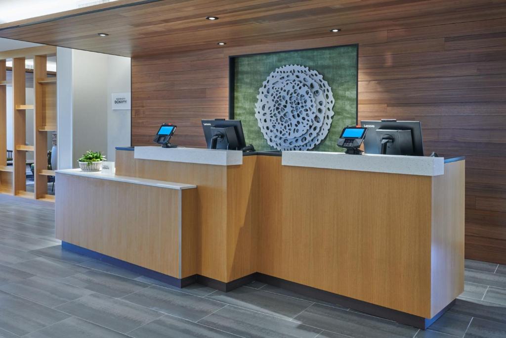 Fairfield Inn & Suites by Marriott Chicago O'Hare photo