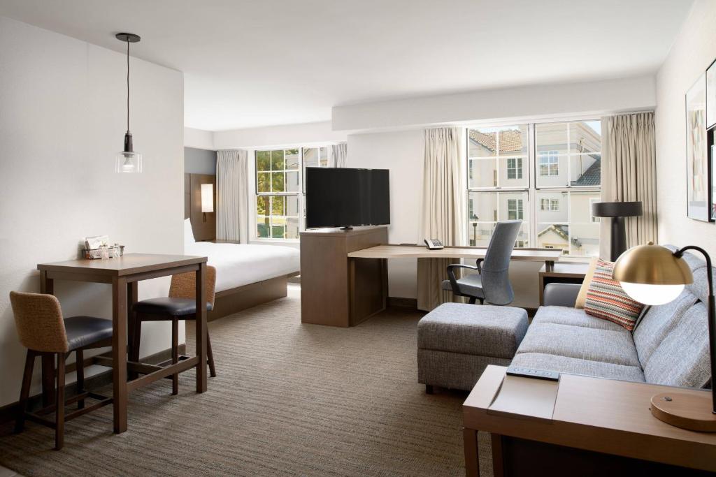 Residence Inn Pleasanton photo