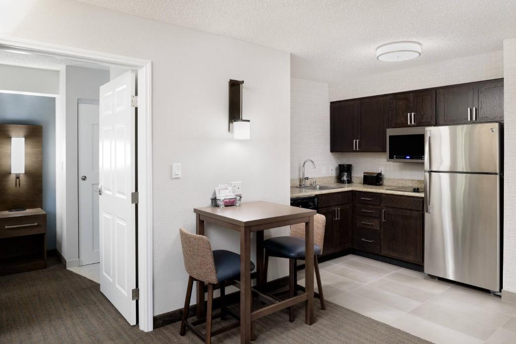 Residence Inn Pleasanton - Error