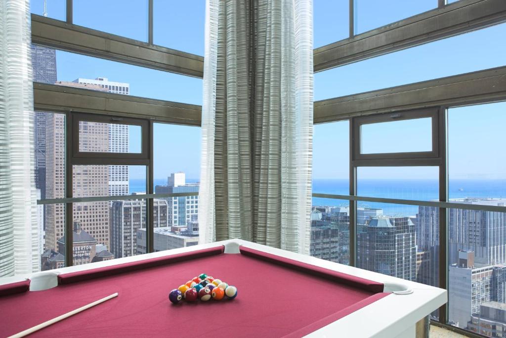 Chicago Marriott Downtown Magnificent Mile photo