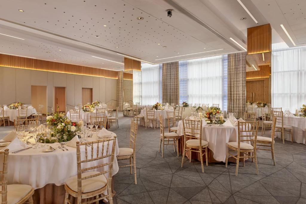 Restaurace v ubytování Sheraton Grand Hotel & Spa