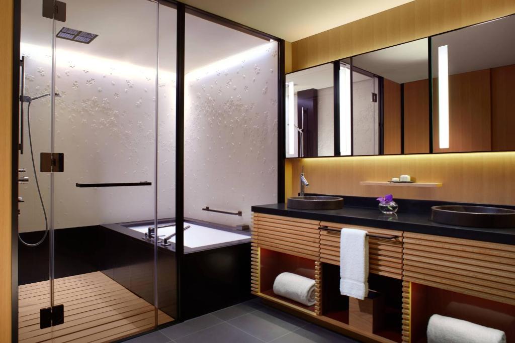 Koupelna v ubytování The Ritz-Carlton Kyoto