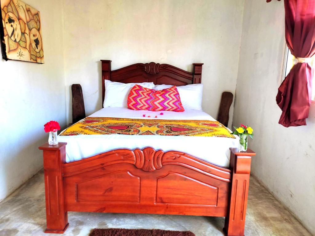 Hotel i t a - Double Room With Private Bathroom