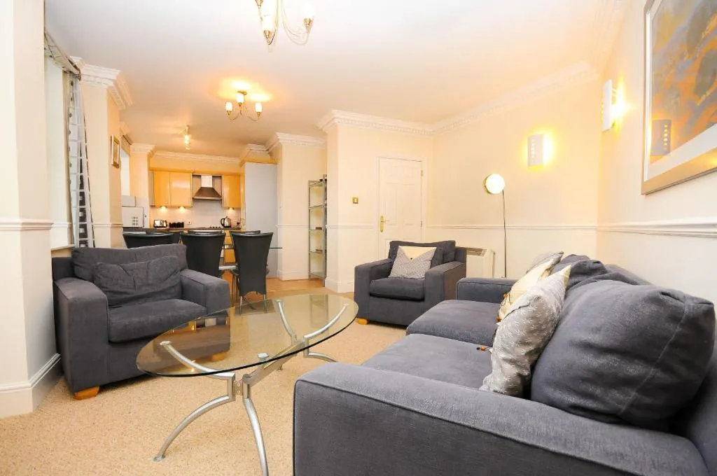 Town or Country - Imperial Apartments, Southampton, Marea Britanie