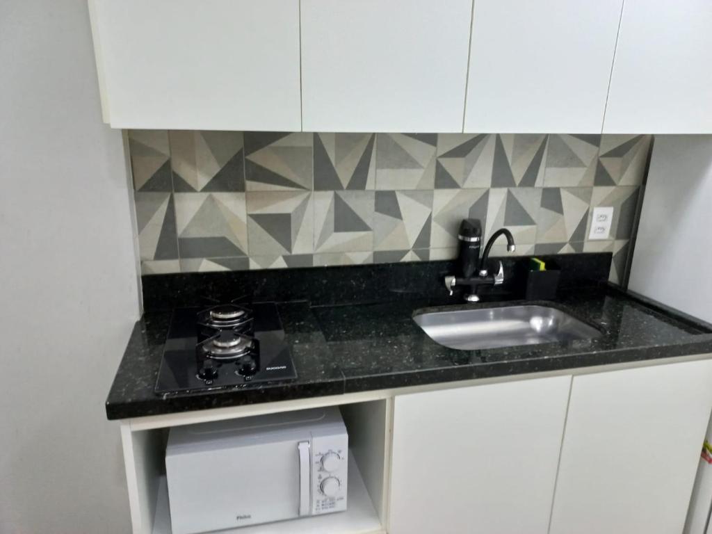 Dapur atau dapur kecil di Flat Beverly Hills 101A