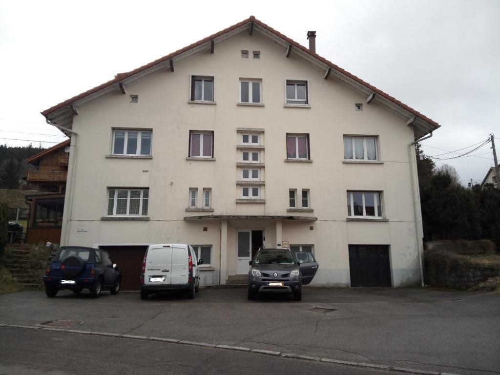 Budova, v ktorej sa apartmán nachádza