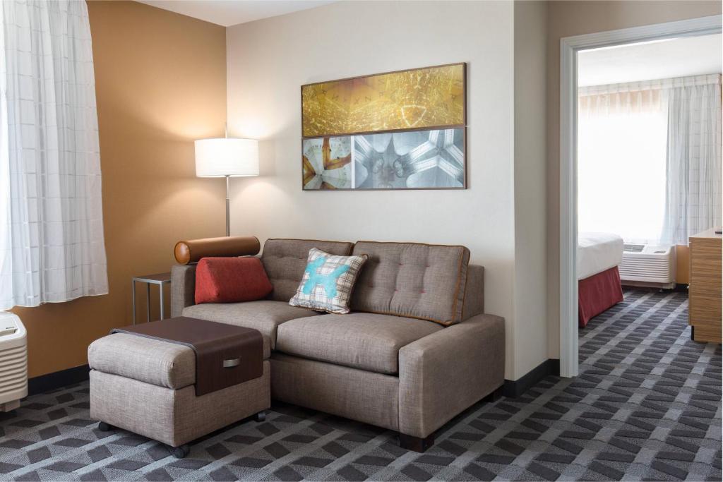 TownePlace Suites By Marriott Las Vegas Stadium District - Suite Queen Deluxe