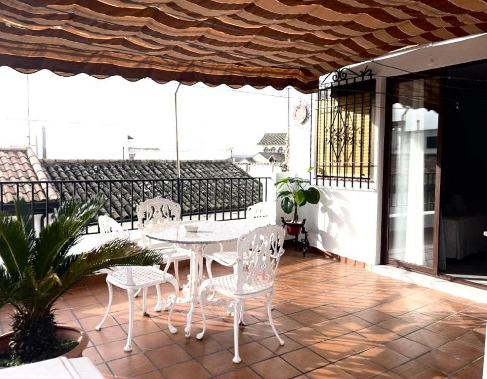 Balkón nebo terasa v ubytování Hostal Almanzor