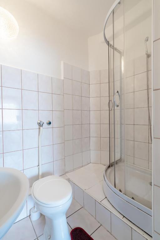 Koupelna v ubytování Oázis Panzió