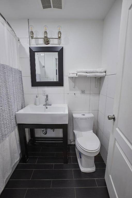 hotel & spa Carré Saint-Louis - Resim 21