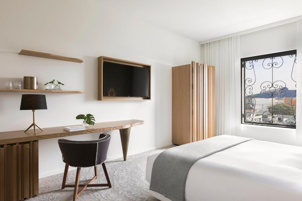 Kimpton La Peer Hotel West Hollywood by IHG photo