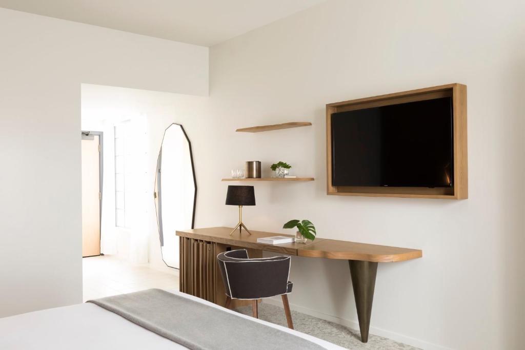 Kimpton La Peer Hotel West Hollywood, an IHG Hotel - Essential Room