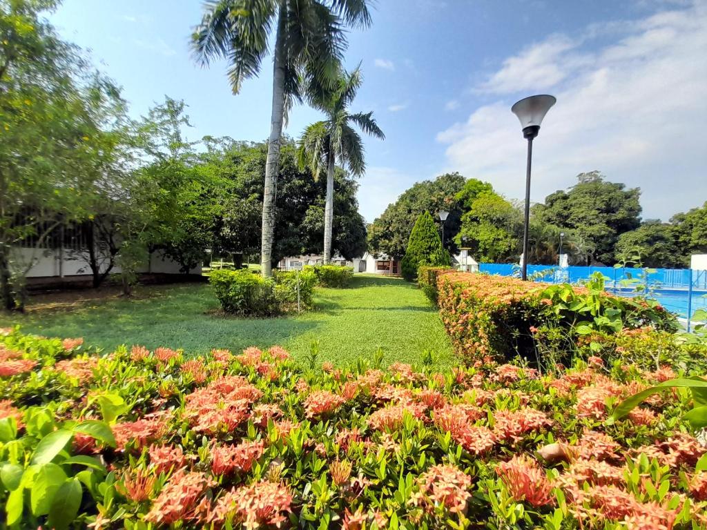 Bazén v ubytování Hotel Campestre CENVATURS nebo v jeho okolí