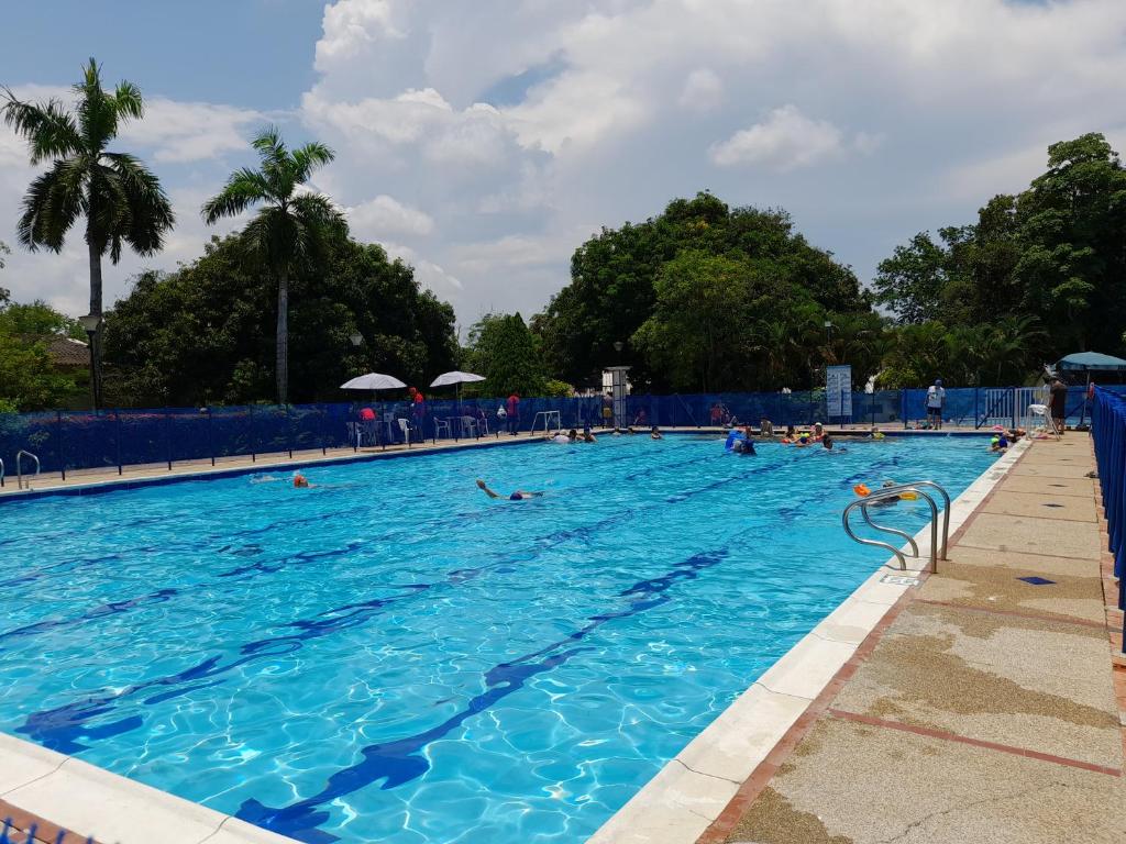 Bazén v ubytování Hotel Campestre CENVATURS nebo v jeho okolí