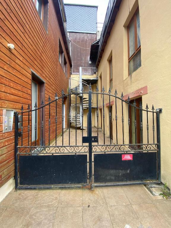 Budova, v ktorej sa apartmán nachádza