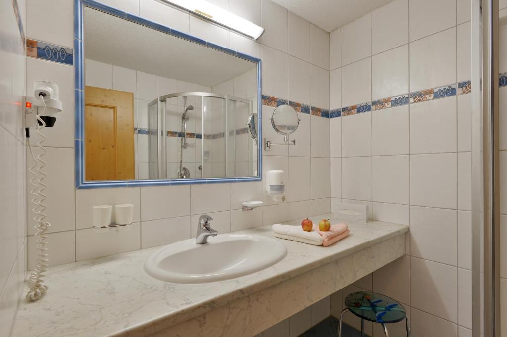 Koupelna v ubytování Hotel Ländenhof Superior