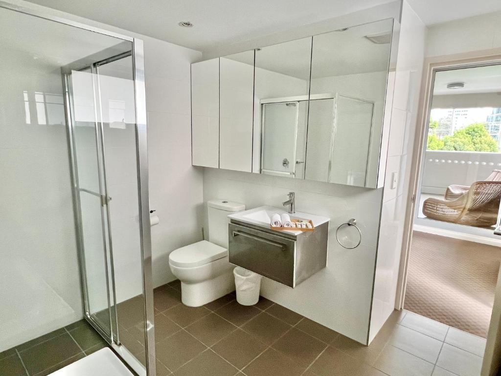 Koupelna v ubytování Charming One-Bed Apt in the Heart of Parramatta