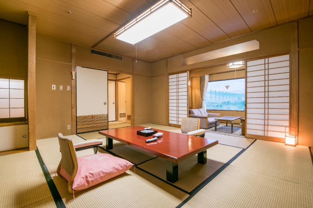 Posezení v ubytování Isawa Tokiwa Hotel