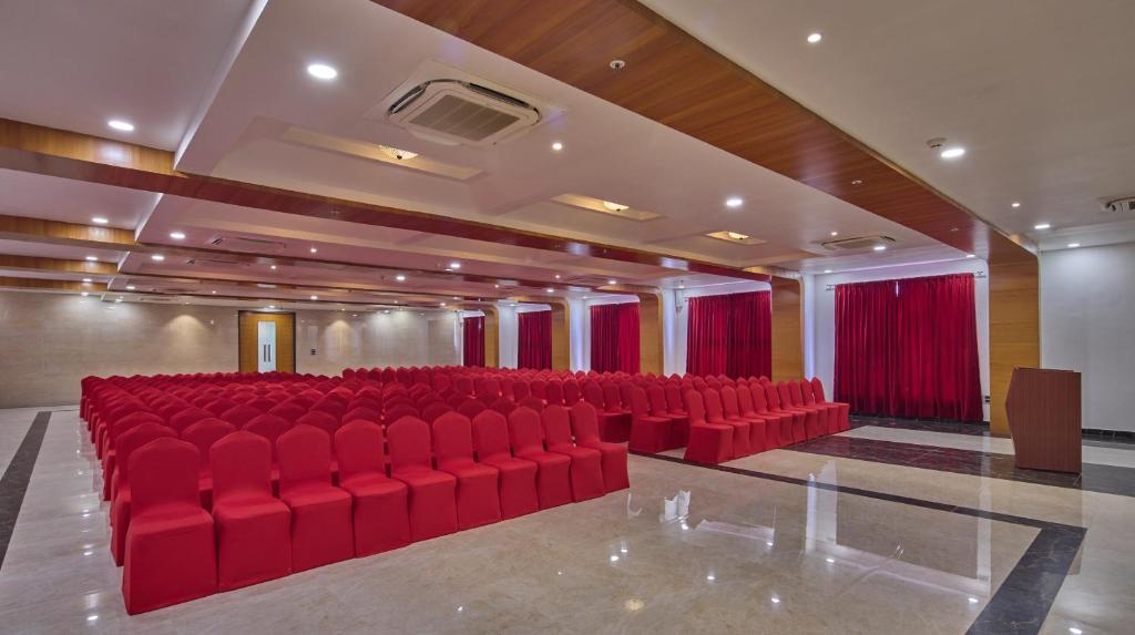 Posezení v ubytování Golden Tulip Tirupati
