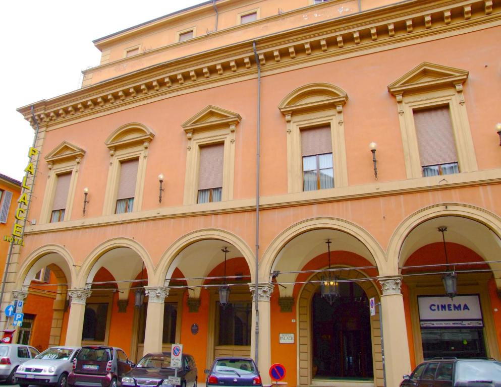 Hotel Palace Bologna Centro - Resim 6