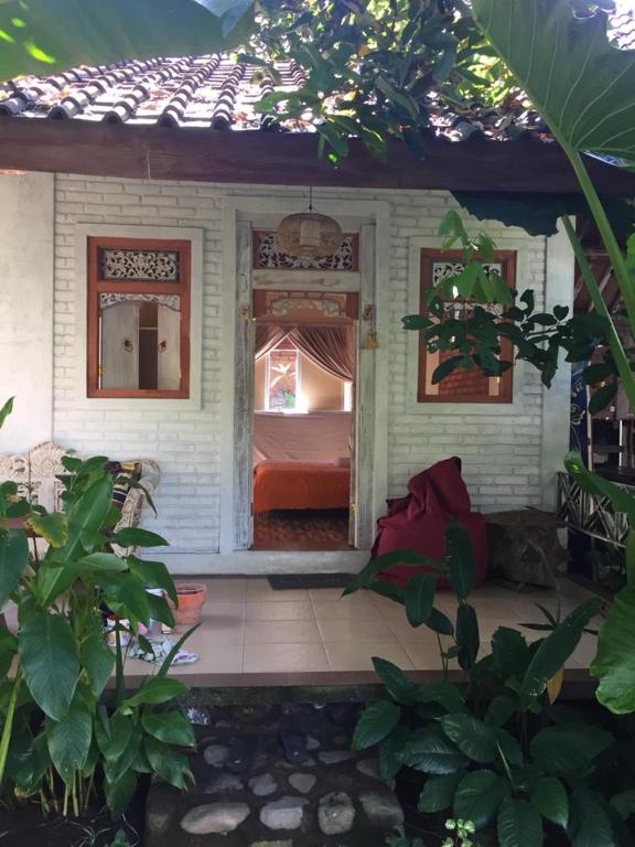 Zahrada ubytování Pranajaya Villa