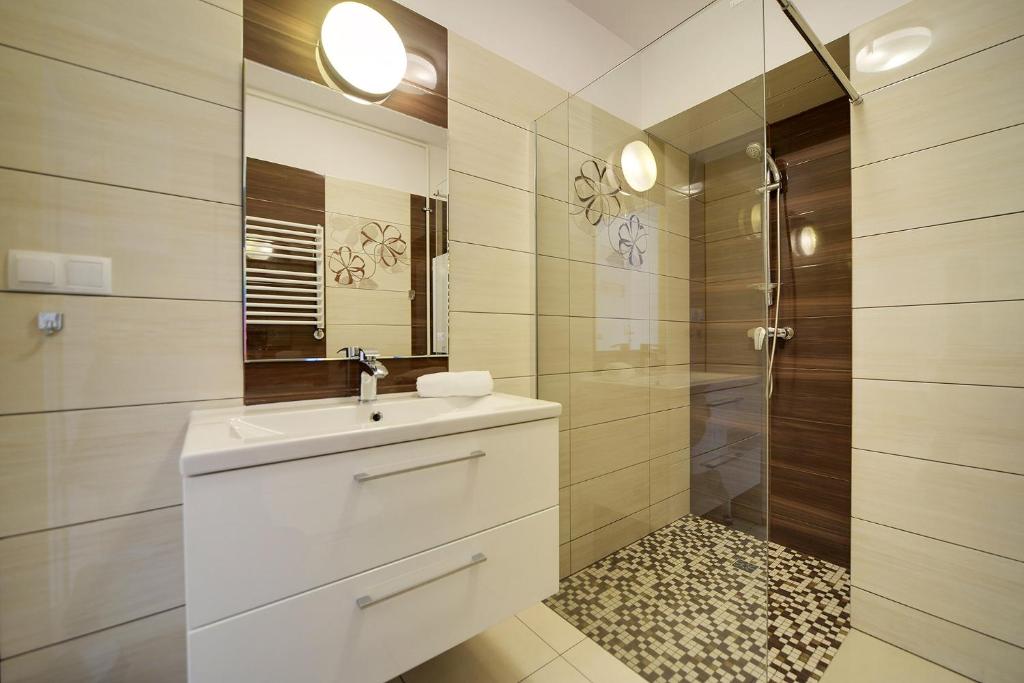 Koupelna v ubytování Stonowane i Eleganckie Apartamenty Sun Seasons 24 w Świeradowie Zdroju by Noclegi Renters