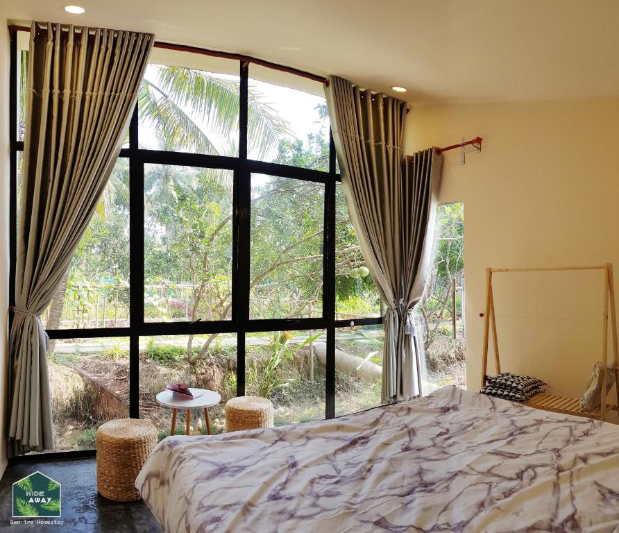 Hide Away Bungalows in Ben Tre City - Bungalow With Garden View