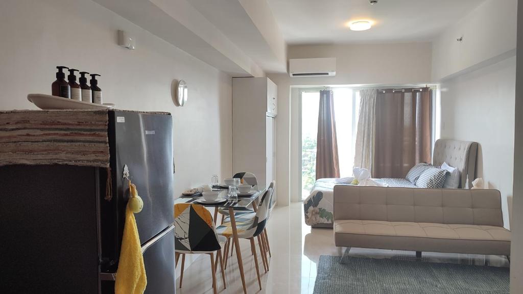 Spacious Condo Living in Abreeza Mall