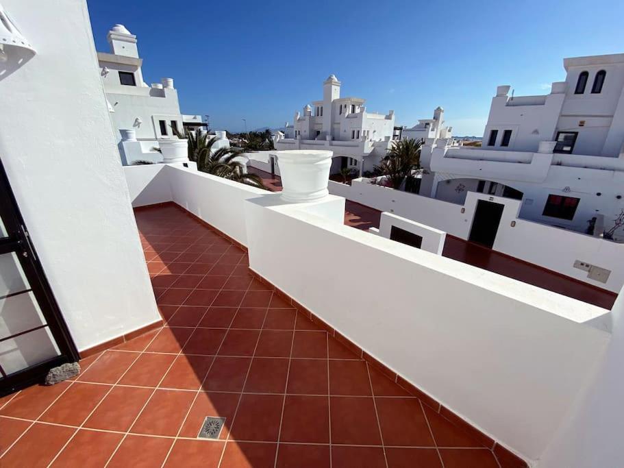 Balkón alebo terasa v ubytovaní Villa Nina 'Luxury villa in the sun'