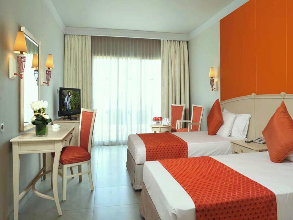 Concorde El Salam Sharm El Sheikh Front Hotel - 2