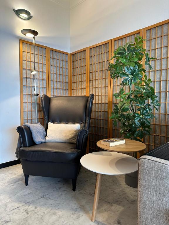 Ruang duduk di Lets Holidays Apartment Sea Views in Barcelona