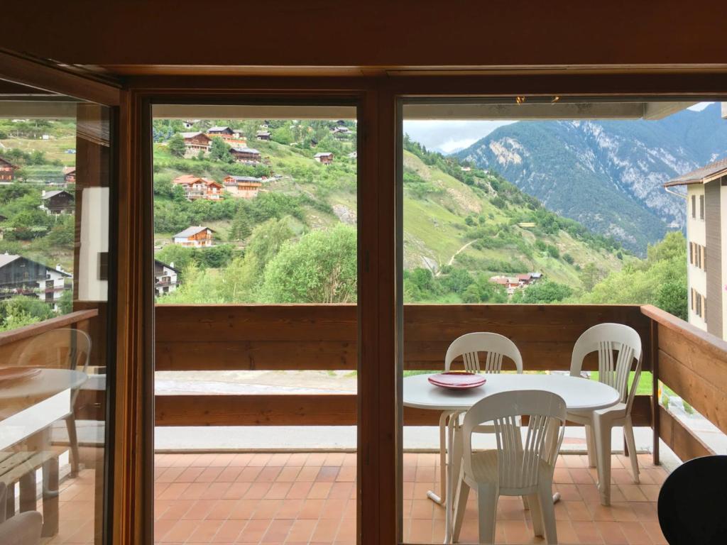 Nespecifikovaný výhled na hory nebo výhled na hory při pohledu z apartmánu
