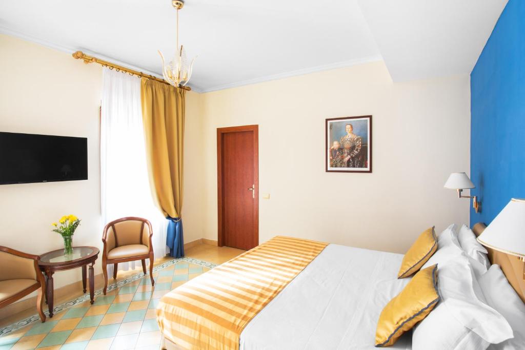 Hotel Piazza Di Spagna - Resim 14