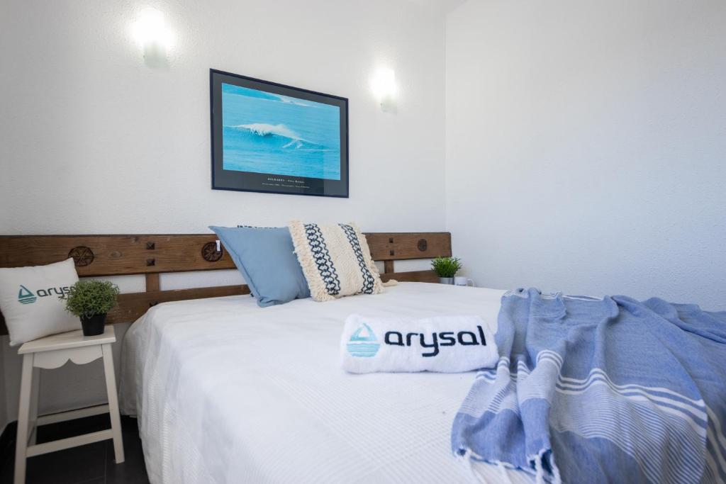 Postel nebo postele na pokoji v ubytování Apartamento Rodas Arysal