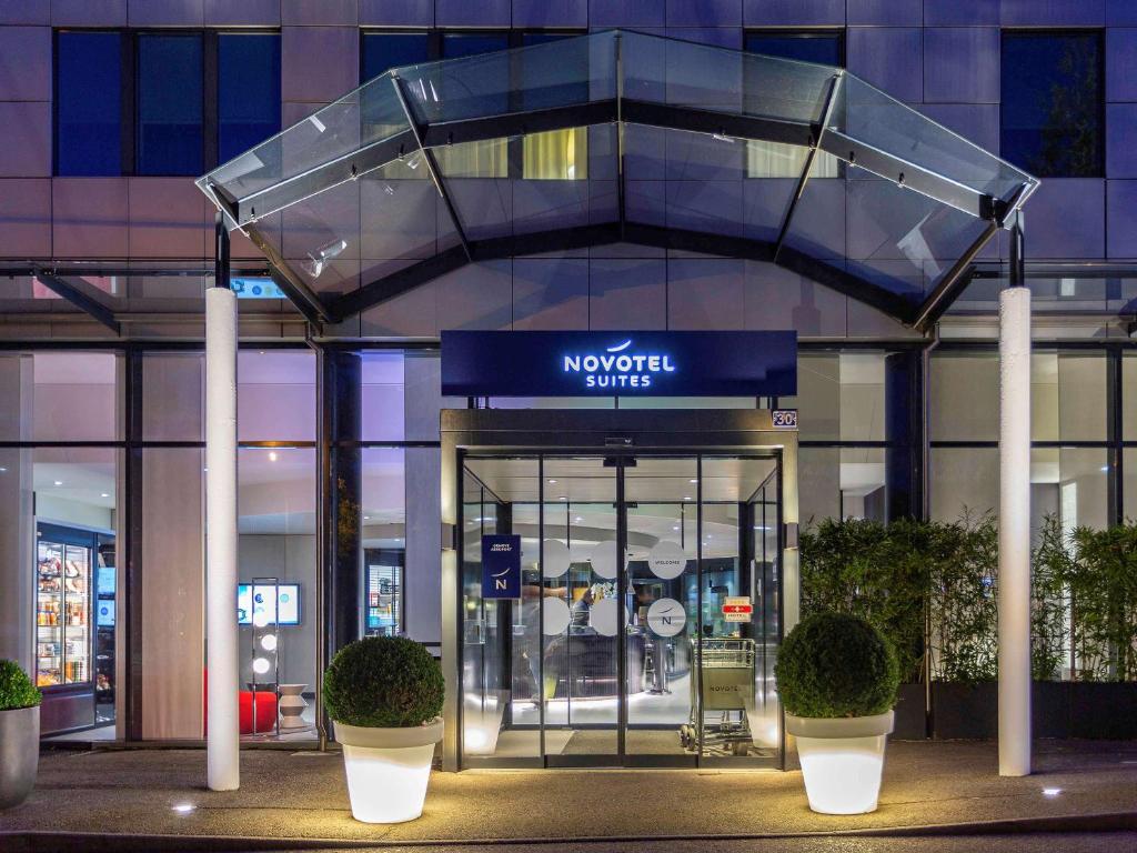 a north star store front with a sign on it at Novotel Suites Genève Aéroport in Geneva