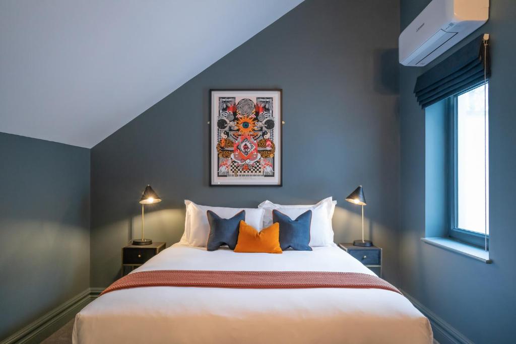 The Ginger Pig - Resim 17