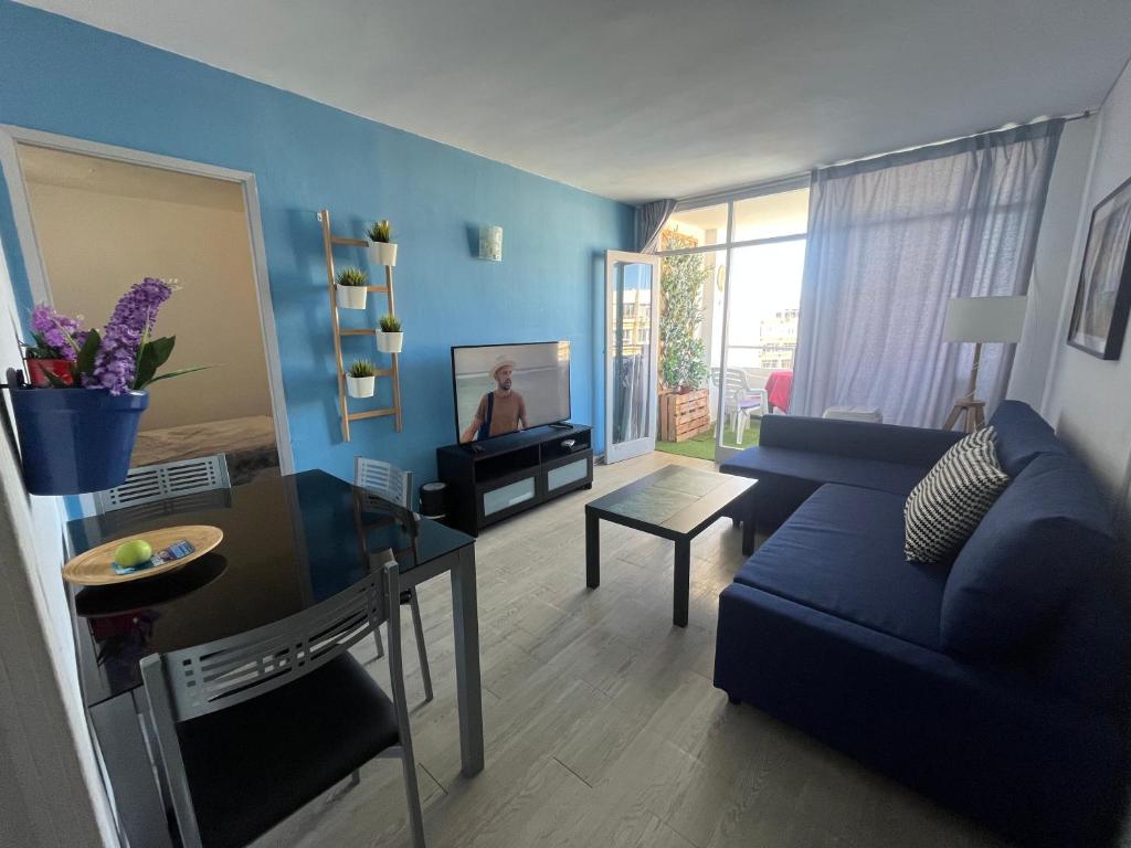 Zona de estar de 3 Rooms Appartment Near Yumbo Maspalomas Playa del Inglés