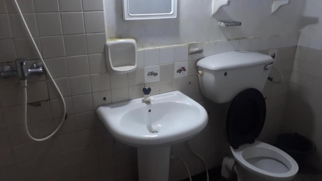 Koupelna v ubytování Drop Hostel