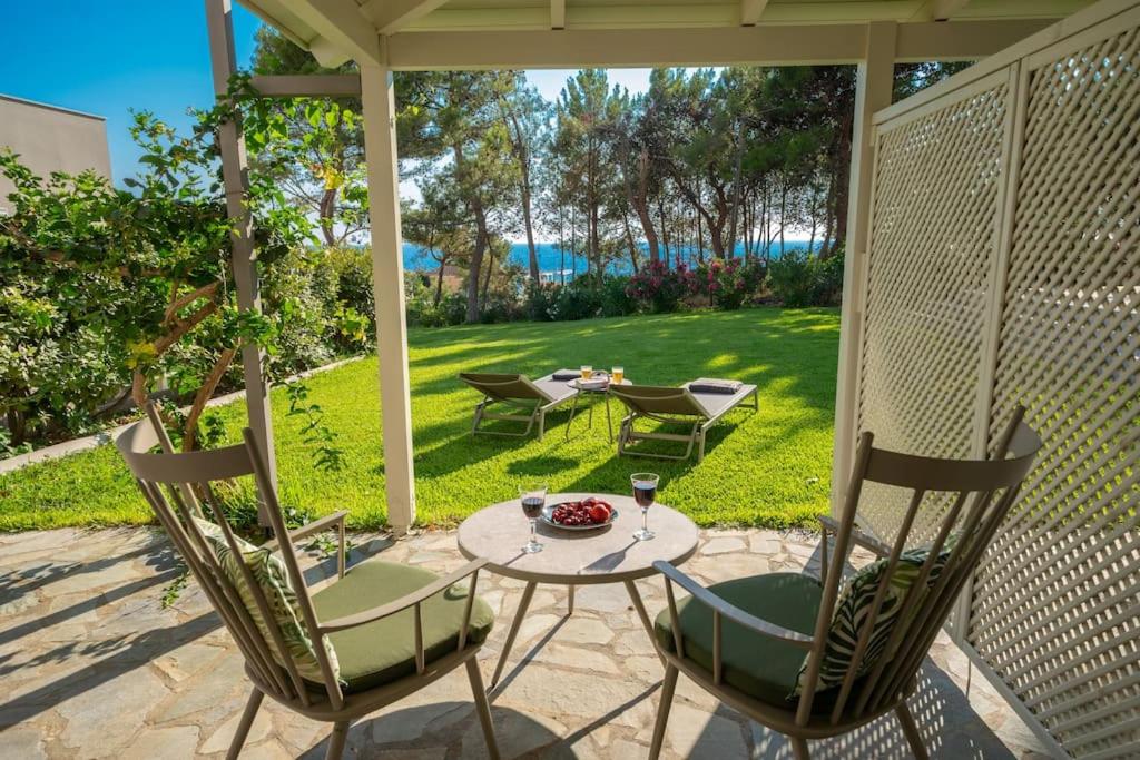 Zahrada ubytování Seashell Luxury Residence - Studio 1
