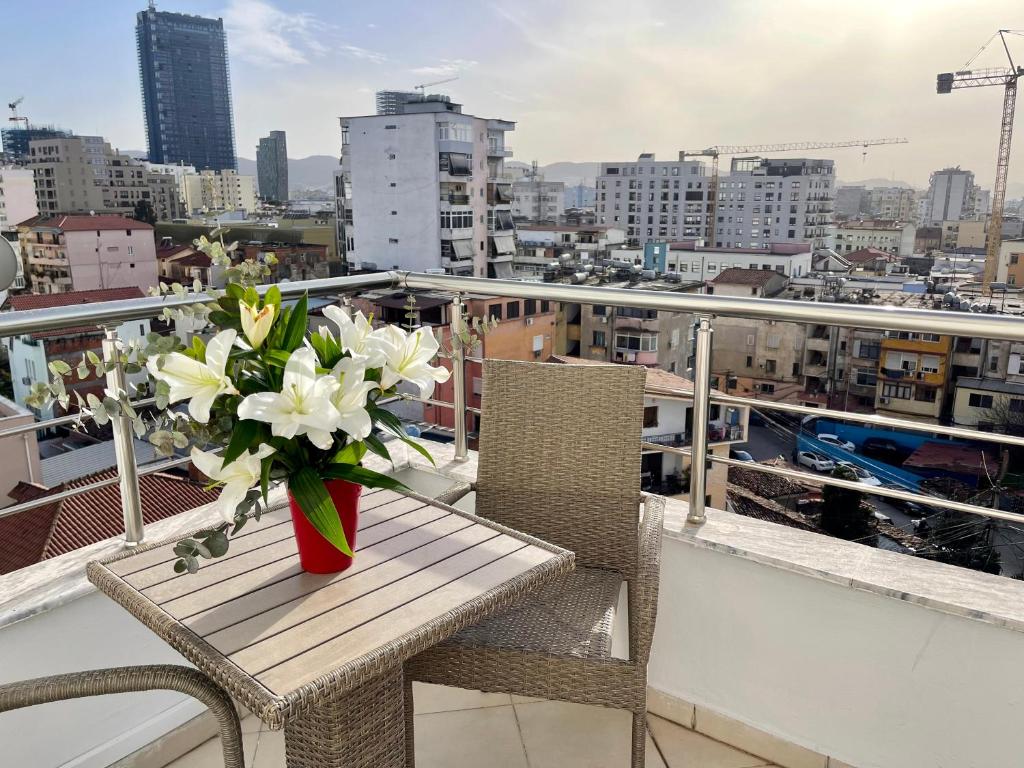 Tirana Sunlight Apartment - Imazhi 6