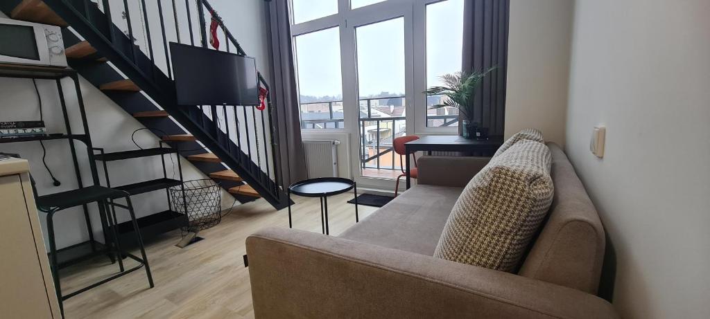 Stay in Kaunas & LA51 - Free Parking - One-Bedroom Apartment