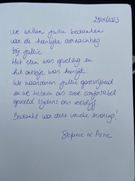 Fotografie z fotogalerie ubytování Home Sweet Dôme in Bouillon v destinaci Noirefontaine