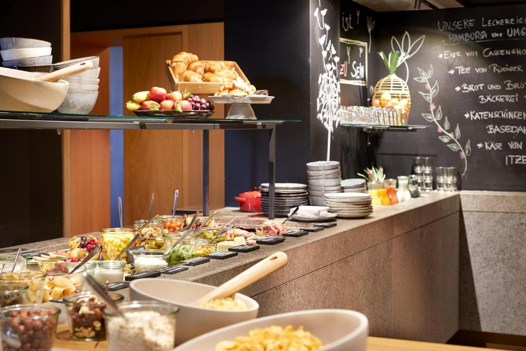 Hotel Wedina an der Alster - Resim 39