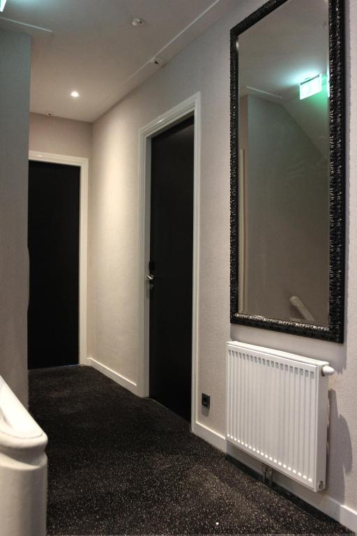 Sara's Boutique Hotel - Resim 25