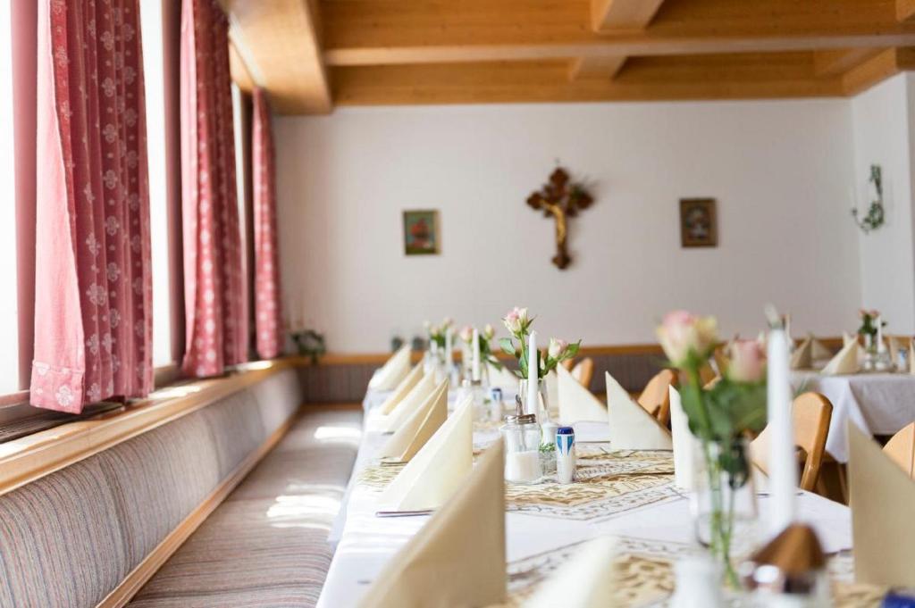 Restaurace v ubytování Landhotel Zum Jägerstöckl