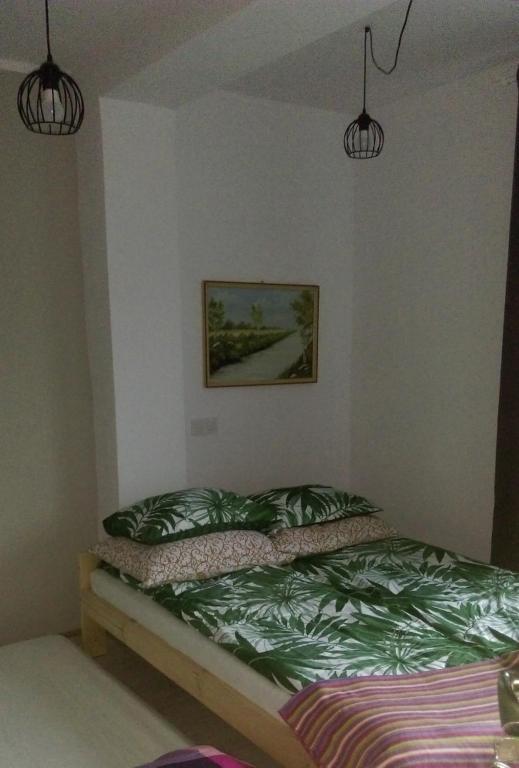 Łóżko lub łóżka w pokoju w obiekcie Sercówka Międzyzdroje