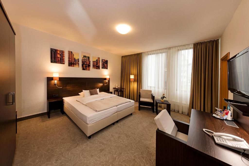 TV a/nebo společenská místnost v ubytování Hotel Cristobal