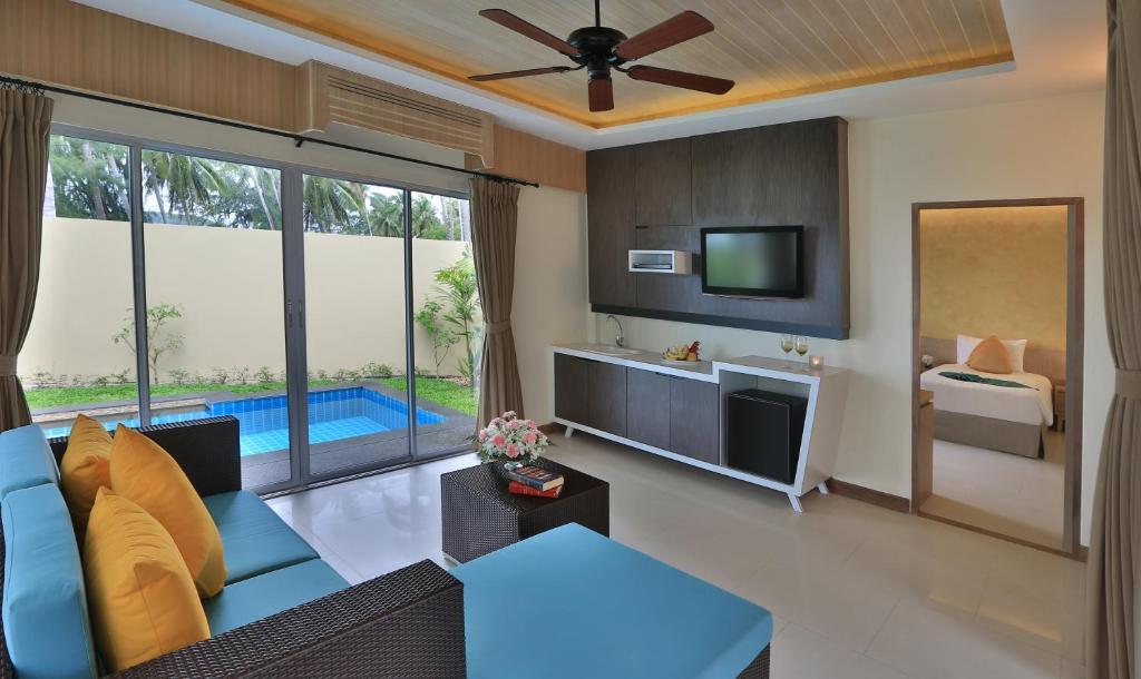 TUI BLUE The Passage Samui Pool Villas with Private Beach Resort - Two-Bedroom Villa With Plunge Pool