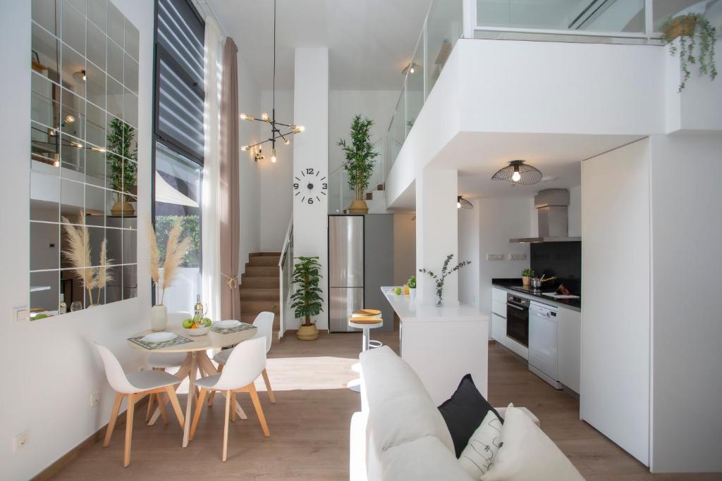 SingularStays Arena, Valencia – Updated 2023 Prices